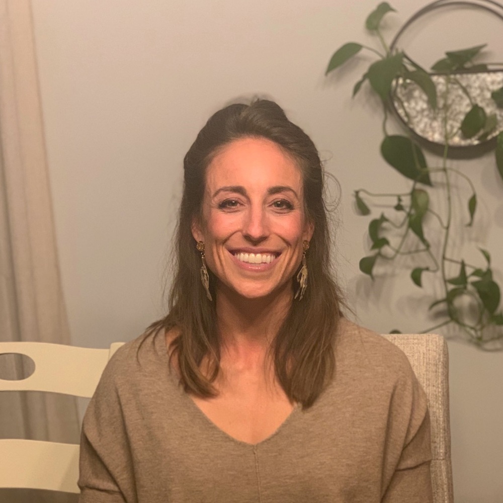 Meet your Posher, Alexandra